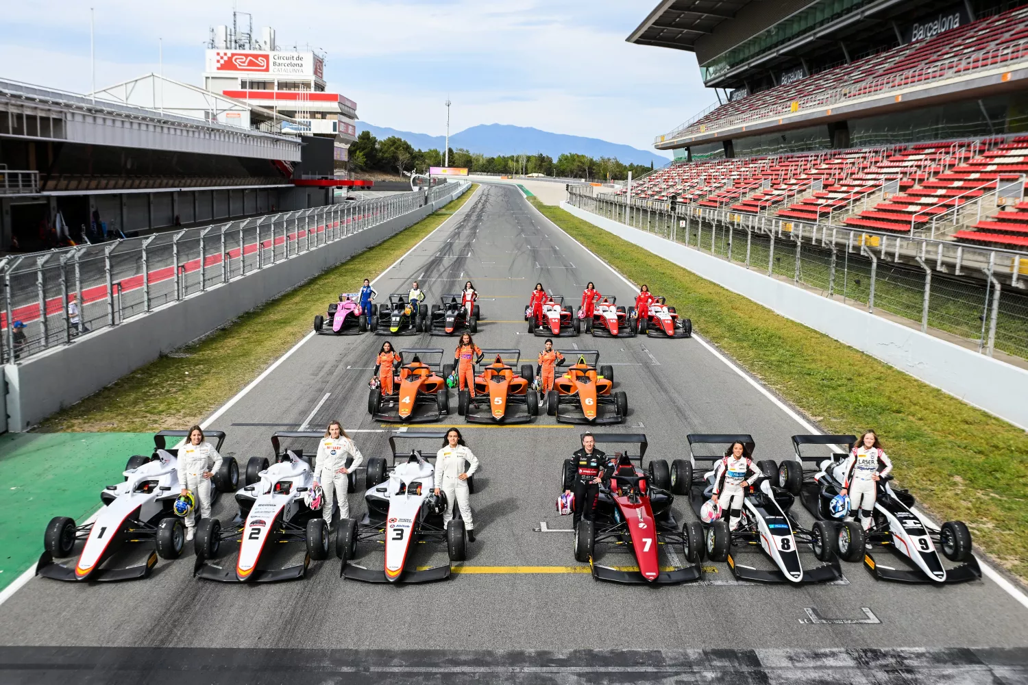 F1 Academy : Quand la Formule 1 s’en mêle.